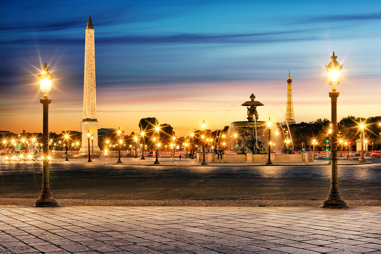 Place de la Concorde em Paris à noite